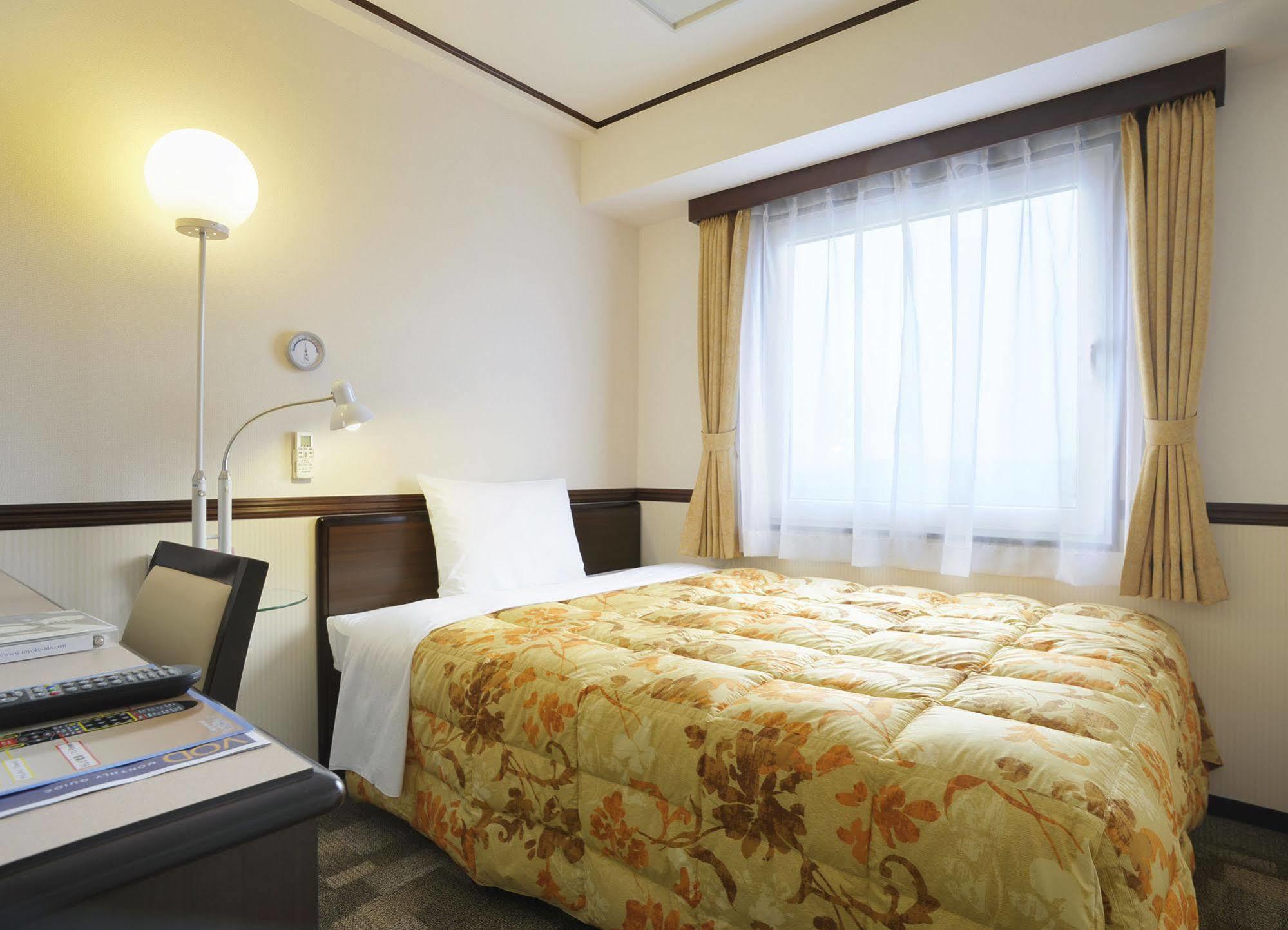 Toyoko Inn Hachinohe Ekimae Exterior photo